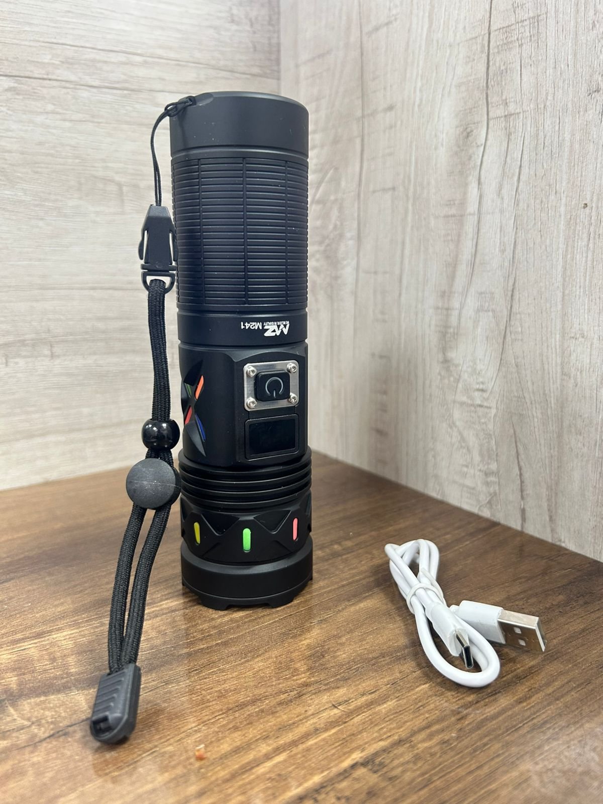 MZ M241 (Rechargeable LED Metal Torch) Zoomable 150W LED & 10000mAh Battery with 3 Modes - Image 5