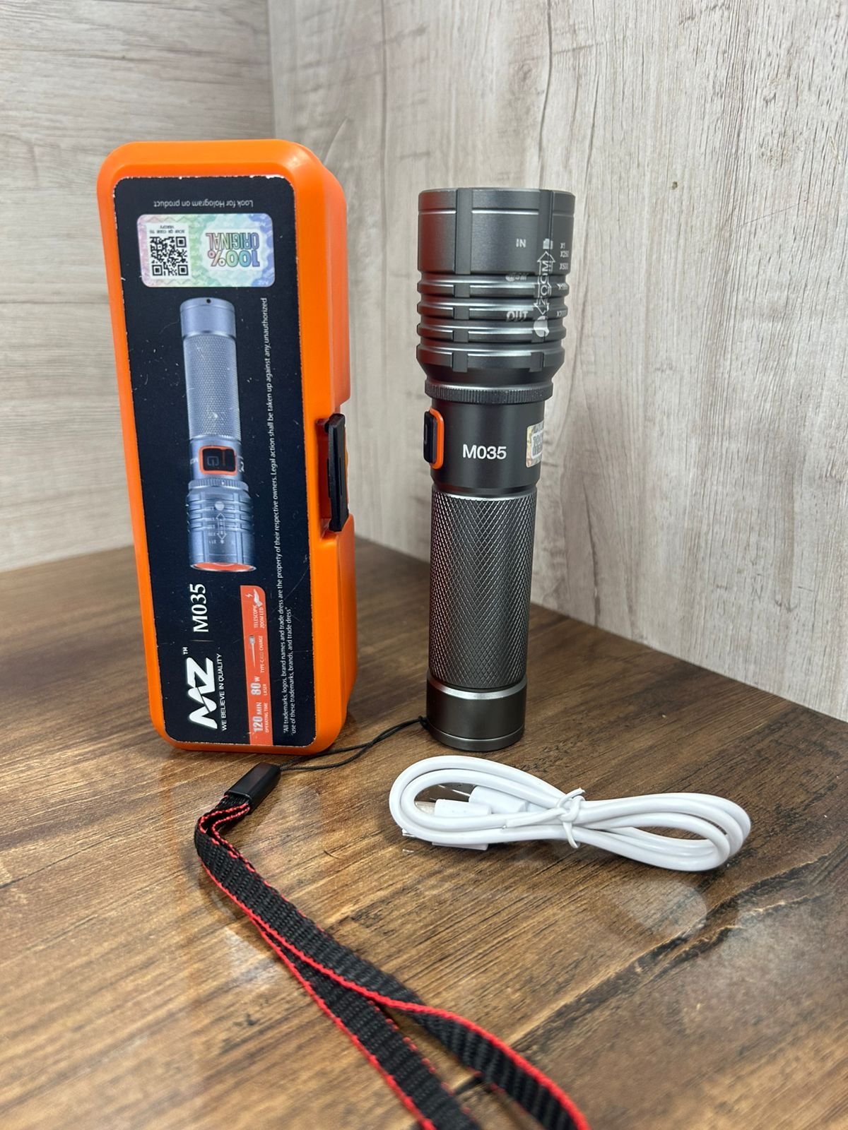 MZ 035 (ZOOMABLE LED METAL )5 Modes Flashlight, Super Bright Cree with COB Torch (silver , Rechargeable)